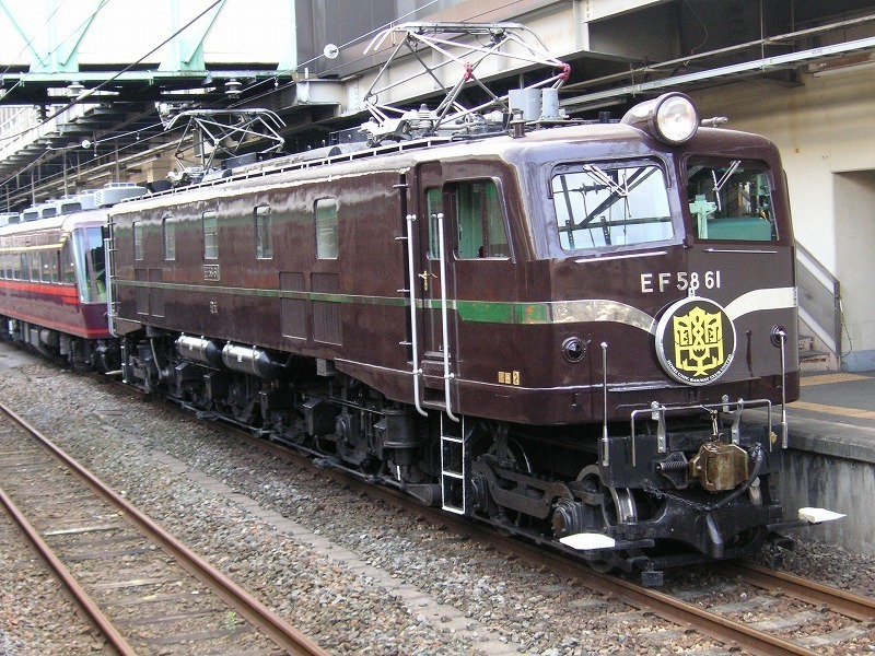 車両の塗装 茶色の魅力 鉄オタではない鉄道好き ナオキが語る 好きな車両 ローカル線